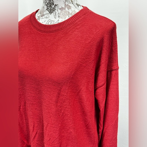 LUCKY BRAND Women’s rust red crew neck lightweight sweater size M - Picture 3 of 12